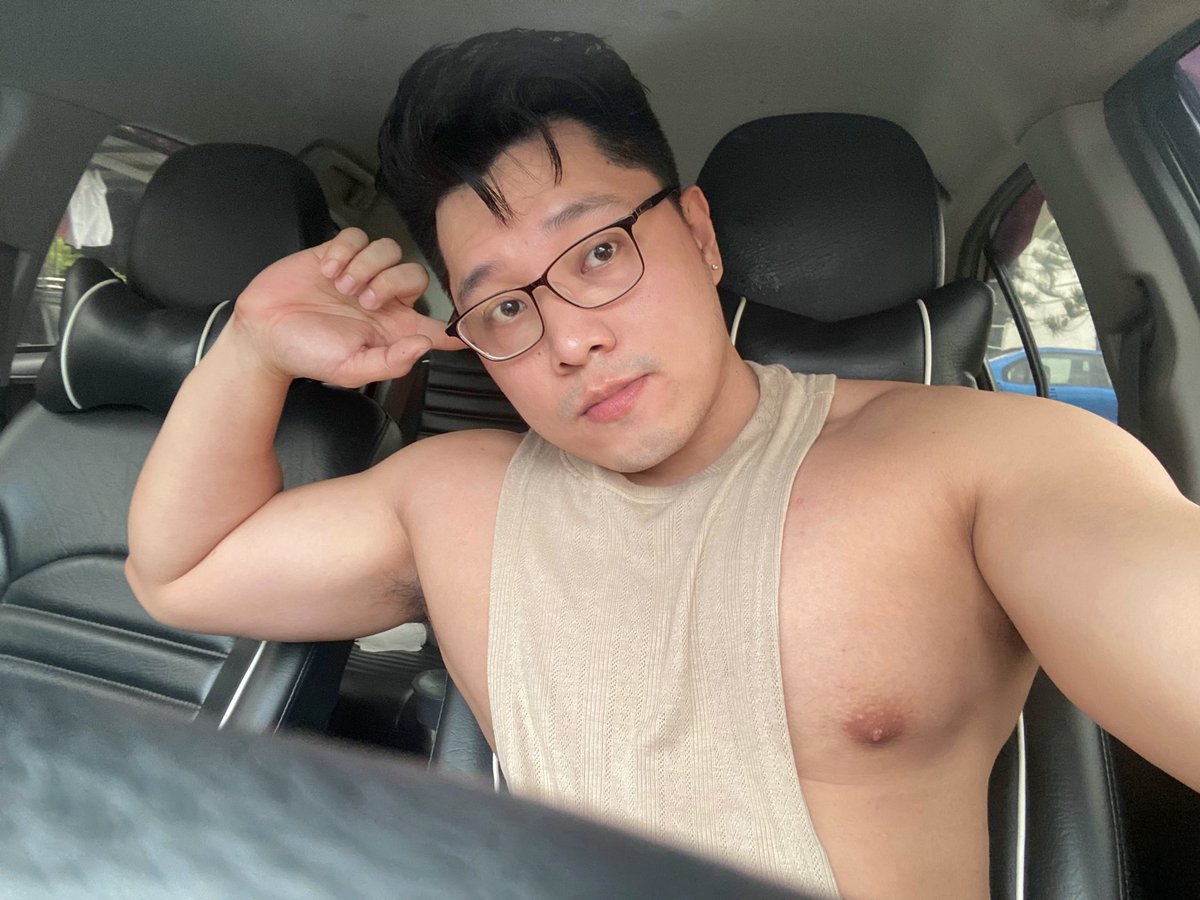AJ De Leon tweet media