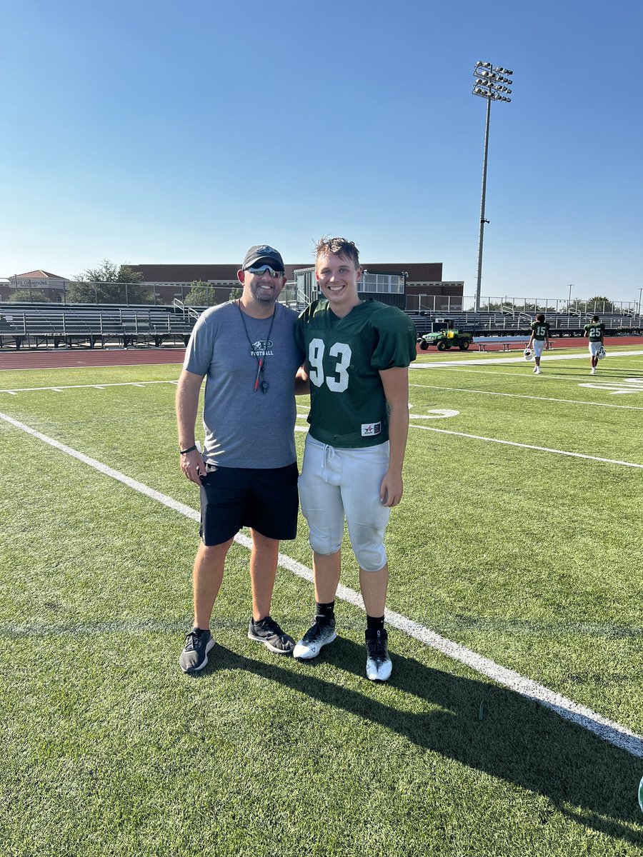 coachlopez49's tweet photo. “Success is the sum of of small efforts, repeated day in and day out” 
Mondays Awards: 
Dawg of the day: Fahad Allan 
Most Improved POD: Cohen Nathe 
Restore the Core (Core Value): Slade Leaumont 
Stay tuned to see Tuesdays POD 🗣️#TheOverMe #TheShip https://t.co/fm9F1XUGiw