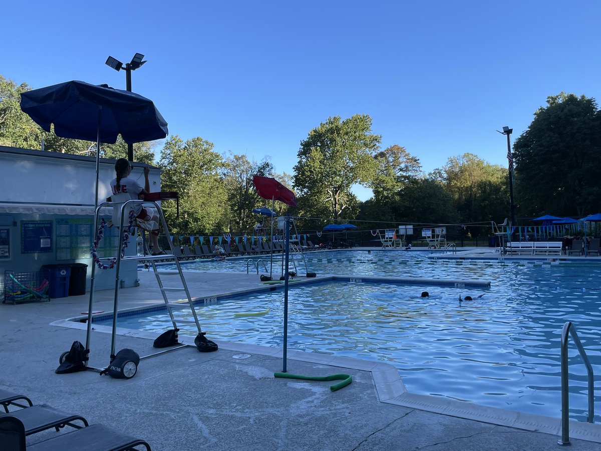 Parklawn Pool tweet media
