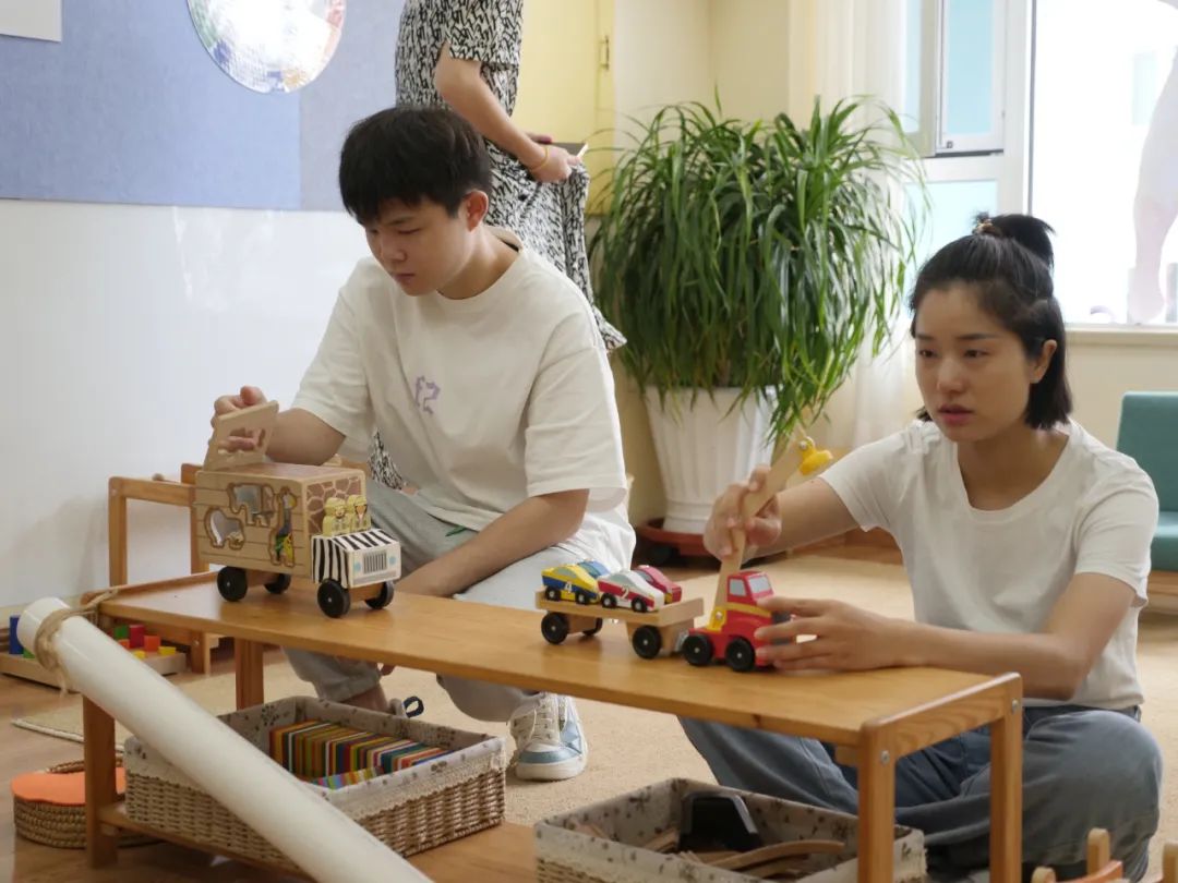 Qingdao Amerasia International School tweet media