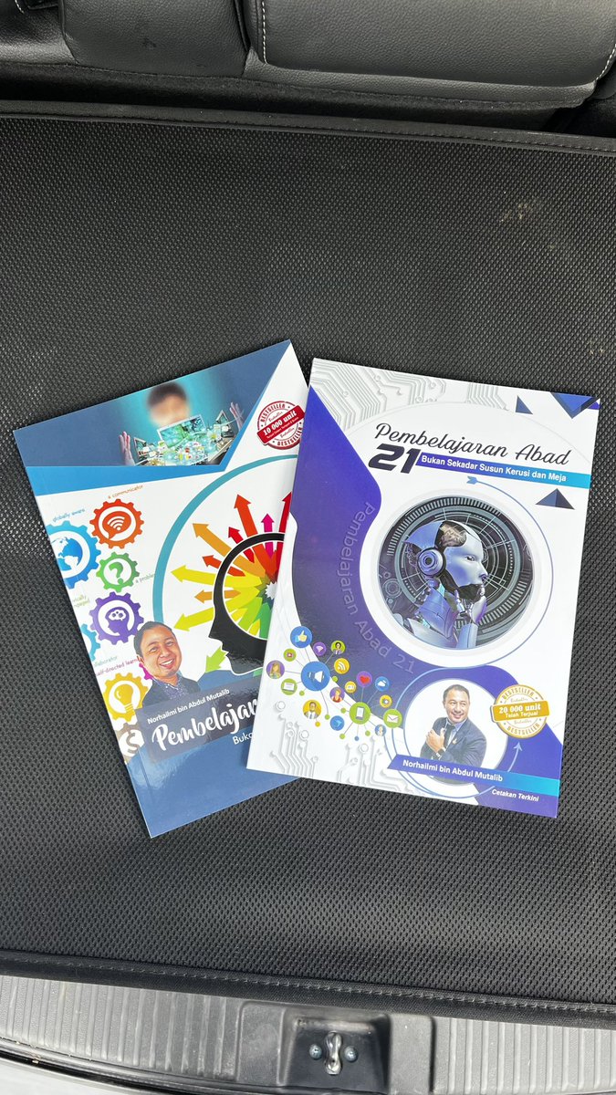 cikguhailmi's tweet photo. Nak jadi cikgu yang lebih baik? Tingkatkan kualiti mengajar anda dengan buku PAK21 paling laris di pasaran! 😍
Beli sini ya https://t.co/bZxtq9FI3l
#PAK21 #cikgu https://t.co/8bZlD3PuAH