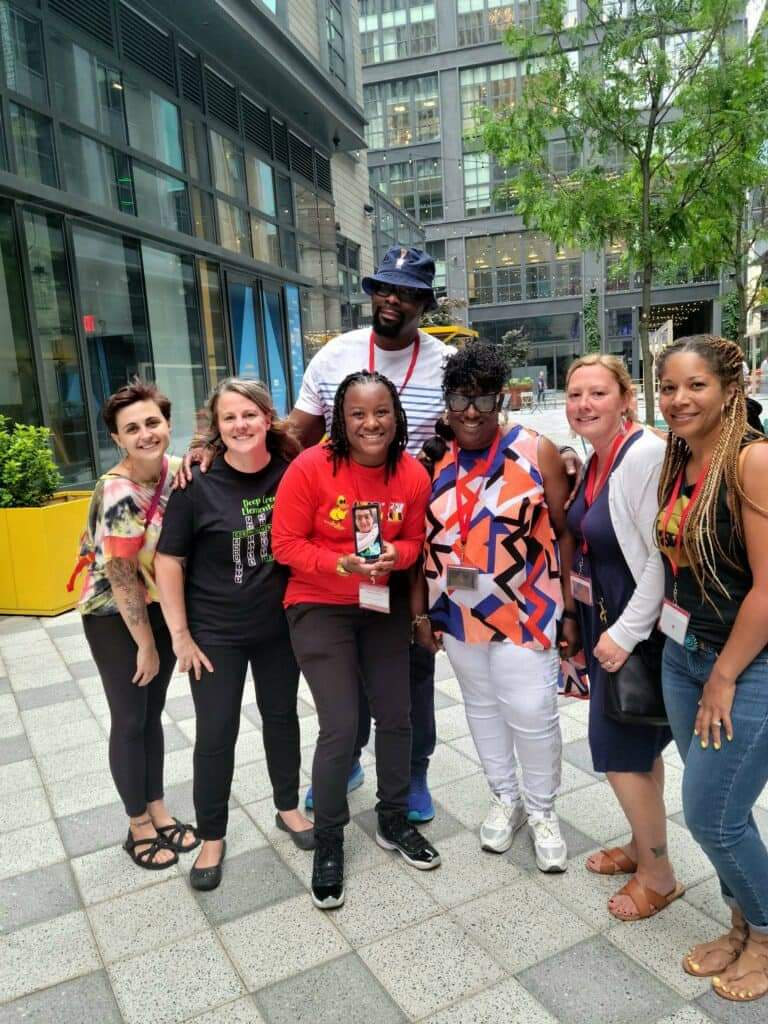 AWashington_RP's tweet photo. Shout out to All the BCPS Community School Facilitators. We are constantly working for our familes, Scholars, and Stakeholders to promote positive, equitable, and sustainable outcomes needed to thrive. #Wearehereforit 
#180DayOfJoy 
@DeepCreekMSOne 
@BCPS_OSC 
@CommSchools https://t.co/5eEWLuaxOA