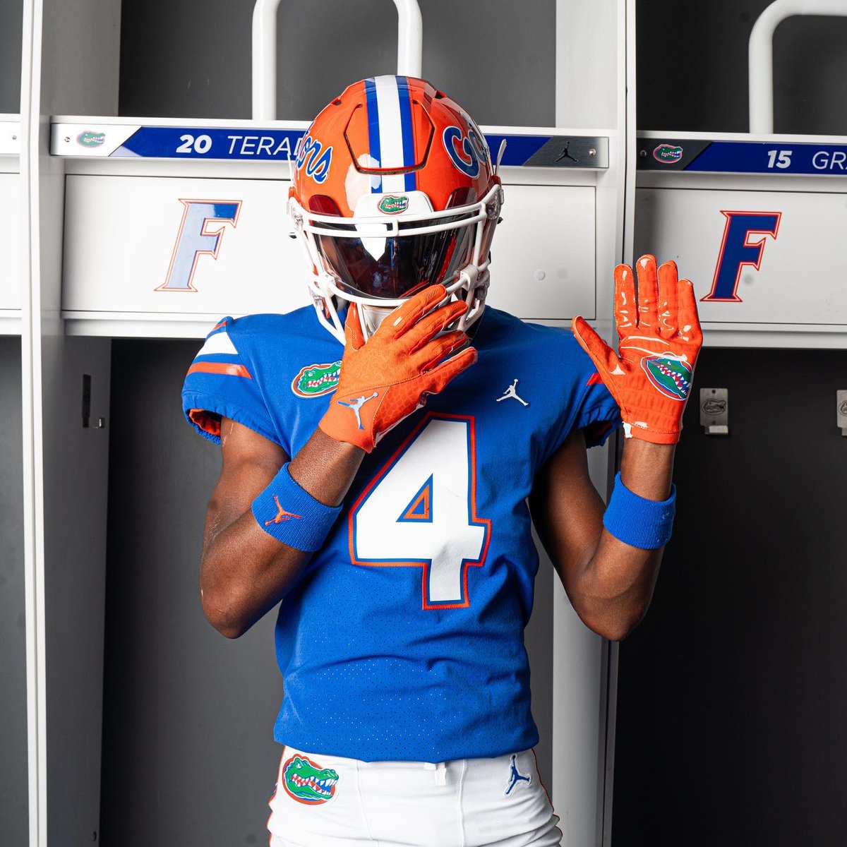 kemarim4's tweet photo. Had a great time a the University of Florida 🐊#GoGators https://t.co/xV1CYbqNZu