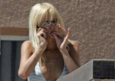 paris hilton smoking weed in the early 00s