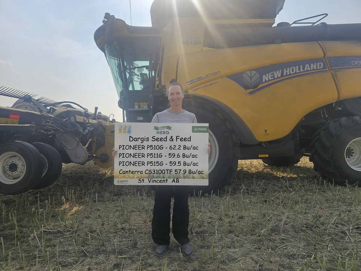 Thank Lynn Shappert (Dargis) for working hard to set up precision plots to evaluate our new Optimum Gly canola hybrids! #YieldHero <a href="/PioneerSeedsCA/">Pioneer Seeds Canada</a>