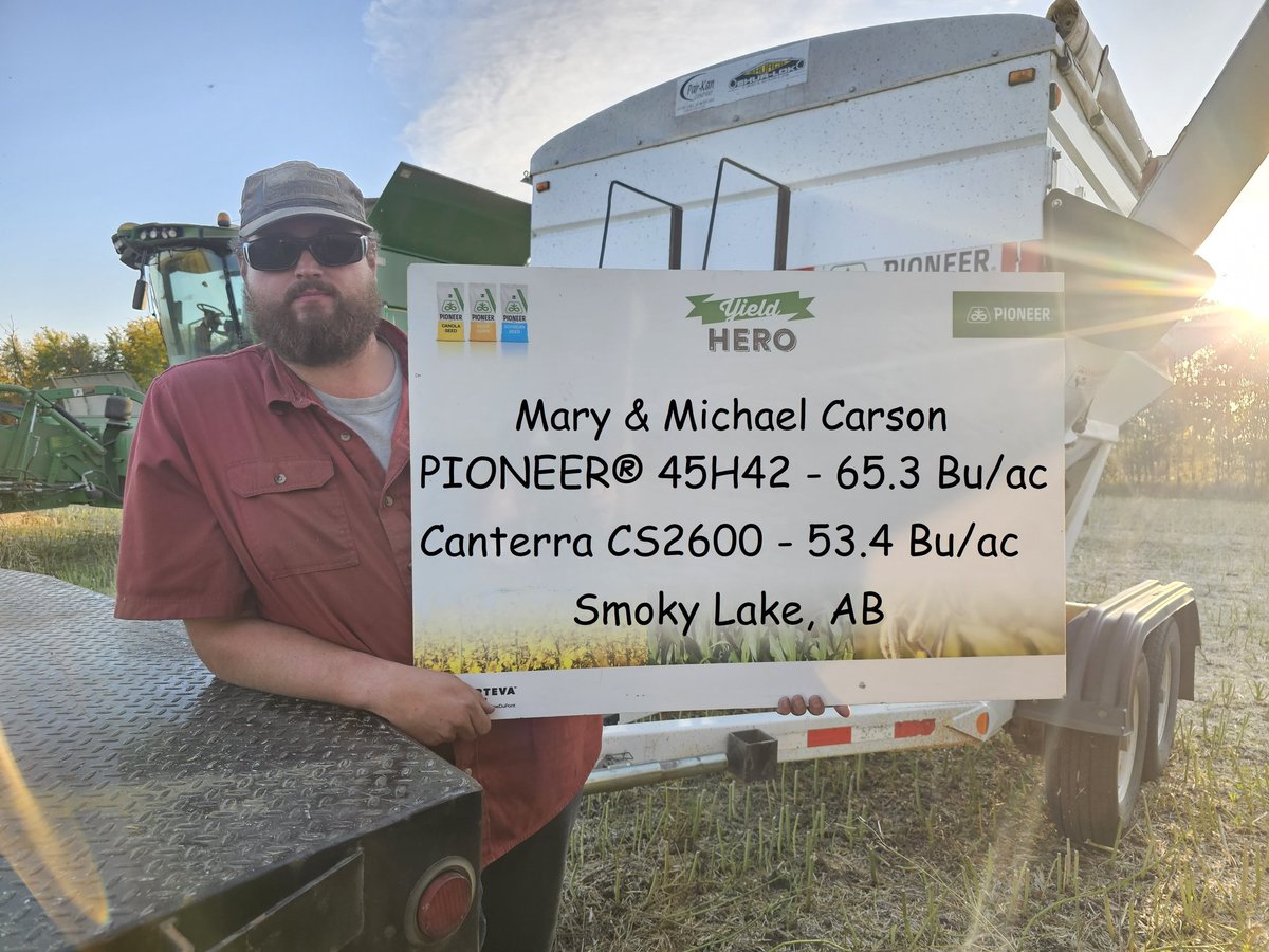 Thank you once again allowing us to test the yields on your farm! #45H42 is still showing that it likes to come out on top! #YielHero23 <a href="/PioneerSeedsCA/">Pioneer Seeds Canada</a>