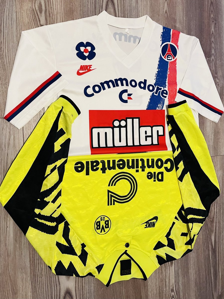 ForbiddenShirts's tweet photo. @AddiBVB1909 Thanks Addi
Few others here for you sir
Really donβt know whether to watch this or Newcastle π€ hopeful for tonight? https://t.co/w0DoK5oFIS