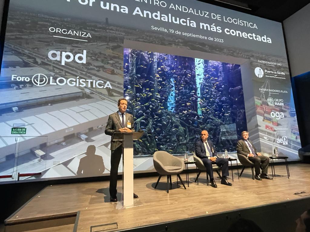En directo desde el l V ENCUENTRO ANDALUZ DE LOGISTICA

Organizado conjuntamente por APD sur y Foro de Logística. Este año con el patrocinio de Puerto de Sevilla, Grupo EULEN y OGA y con la colaboración de la Asociación Española del Transporte.

#forodelogistica #fdl #apd
