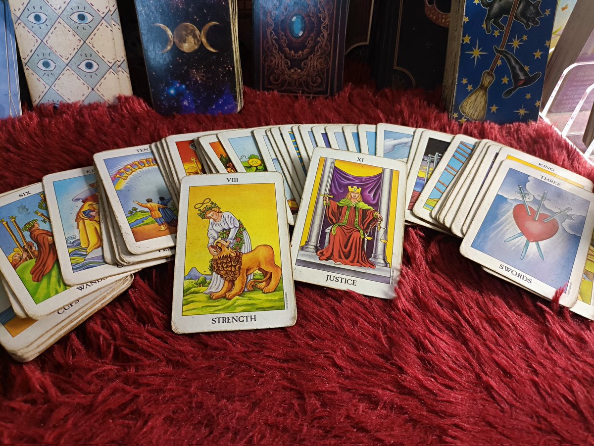 pokoknyasambatt's tweet photo. Free Tarot Reading
---
Syarat :
° follow akyuuu
° RT &amp; Like tweet ini
° tulis pertanyaan di reply yahh^^
---
Sabar ya ga bisa langsung jawab karena mesti nyari waktu kosong pas ga ada klien, tapi pasti dijawab

Silahkan yahhh
#jasatarot #tarotreading #tarotindonesia https://t.co/rkJCuj0qZc