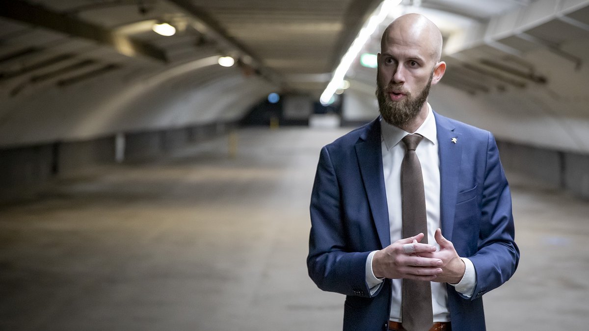 ForsvarsdepSv's tweet photo. Regeringen föreslår i budgetpropropositionen för 2024 ett tillskott till @MSBse för att förstärka arbetet med upprustning av #skyddsrum och den kommunala räddningstjänstens förmåga under höjd #beredskap: https://t.co/NVCnMLCWum

#höstbudget #civiltförsvar
📸Regeringskansliet https://t.co/wANyNH8Ili
