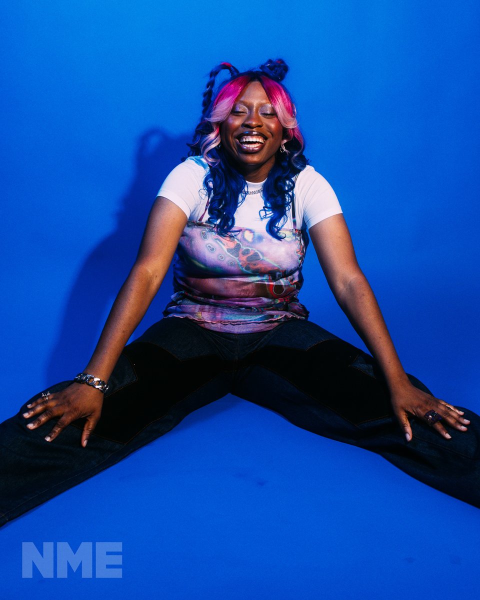 Finding a balance between personal and professional has been crucial for Isimeme “Naomi” Udu. As she tell NME: “hemlocke springs nine to five – and then Naomi.”

<a href="/hemlockesprings/">hemlocke springs</a> is on #NMETheCover: nme.com/features/the-c…