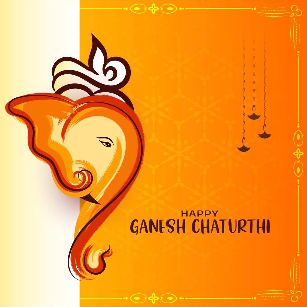 akshaykumar's tweet photo. As we welcome Lord Ganesha in our homes and hearts today, may He remove all obstacles and fill our lives with joy and prosperity. Ganpati Bappa Morya! 
गणेश चतुर्थी की हार्दिक शुभकामनाएँ 🙏🏻 https://t.co/NHPEf7XUsV