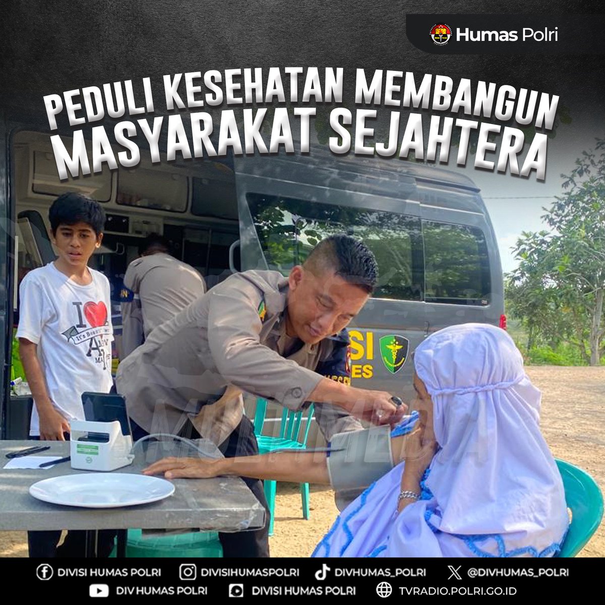 MPuhenri's tweet photo. Peduli Kesehatan Membangun Masyarakat Sejahtera #KonsistenSelaluMengabdi

Kepedulian Penegak Hukum Humanis Korps Bhayangkara thdp masy mendorong upaya peningkatan mutu kesehatan terus digalakkan. Melalui pemeriksaan kesehatan secara rutin serta pembagian obat-obatan dan vitamin. https://t.co/TVL2atxzih