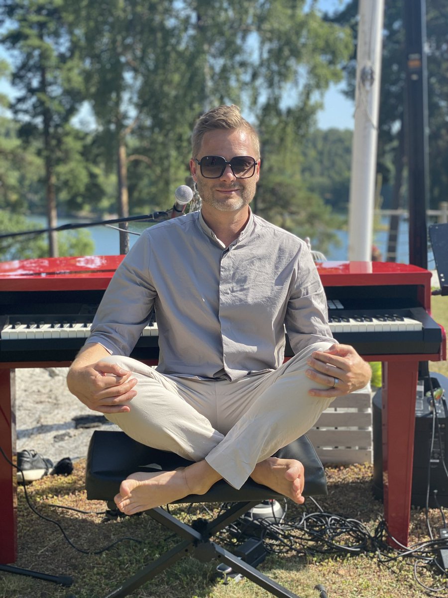 SongsOfEden's tweet photo. Last weeks has been crazy. 

1. New MiDi Punkz collab song dropped. 
125 editions minted. 11 from people not knowing what an NFT was. But easily onboarded thanks to the new credit card option where crypto or a wallet isn’t even needed 

2. We made it to the Beeple studios/Crypto Punks convention in South Carolina. And 2 of our community members will represent us there

3. We got approved to the Amazon merch store and rolled out the first merch items (A T-shirt and a Hoodie)

4. The third collab song “GM” is taking shape and 26 different languages saying “Good Morning “ are added. 
And it’s still open for anyone to join on the song.