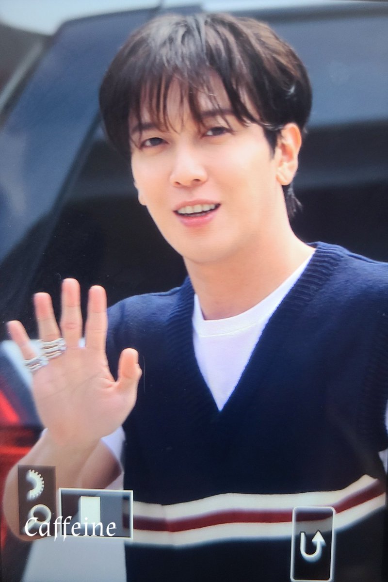 Caffeine0622's tweet photo. 230919 출근 프리뷰 

#정용화 #YONGHWA
#CNBLUE #씨엔블루
@JYHeffect https://t.co/KVTYECC6Fq