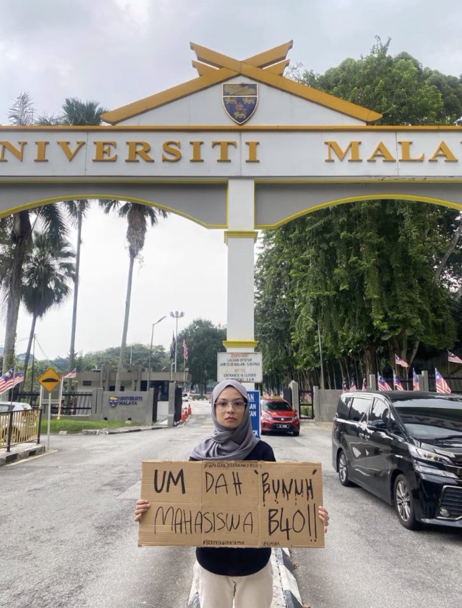 localrkyt's tweet photo. Kene bayar yuran dulu baru boleh daftar subject? Bertabahlah adik-adik UM semua. Semoga dipermudahkan urusan.

cc : nazirah_abdullah https://t.co/8hX8HZLKOp