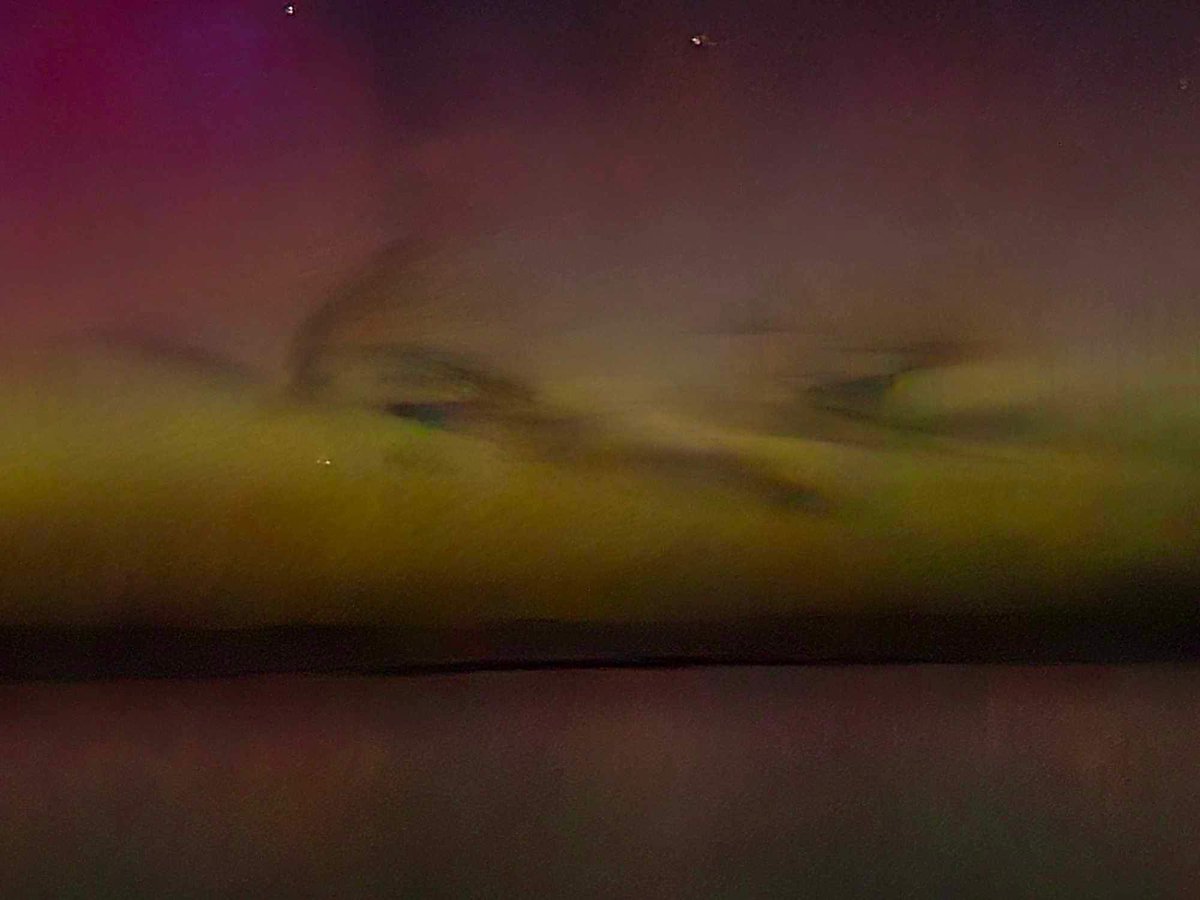 spann's tweet photo. Northern Lights tonight over Lake Michigan- Glen Arbor MI… photos from Andrew Grettenberger https://t.co/966qi8Xdv0