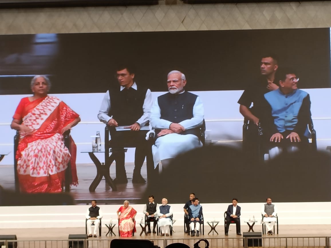 chounkspices's tweet photo. The Yashobhoomi Convention Center is poised to become a hub for prestigious events and gatherings We eagerly anticipate the opportunity to host successful meetings and exhibitions at this extraordinary venue where innovation meets tradition and heritage
#Yashobhoomi #startupindia https://t.co/9NJPQyGh1C