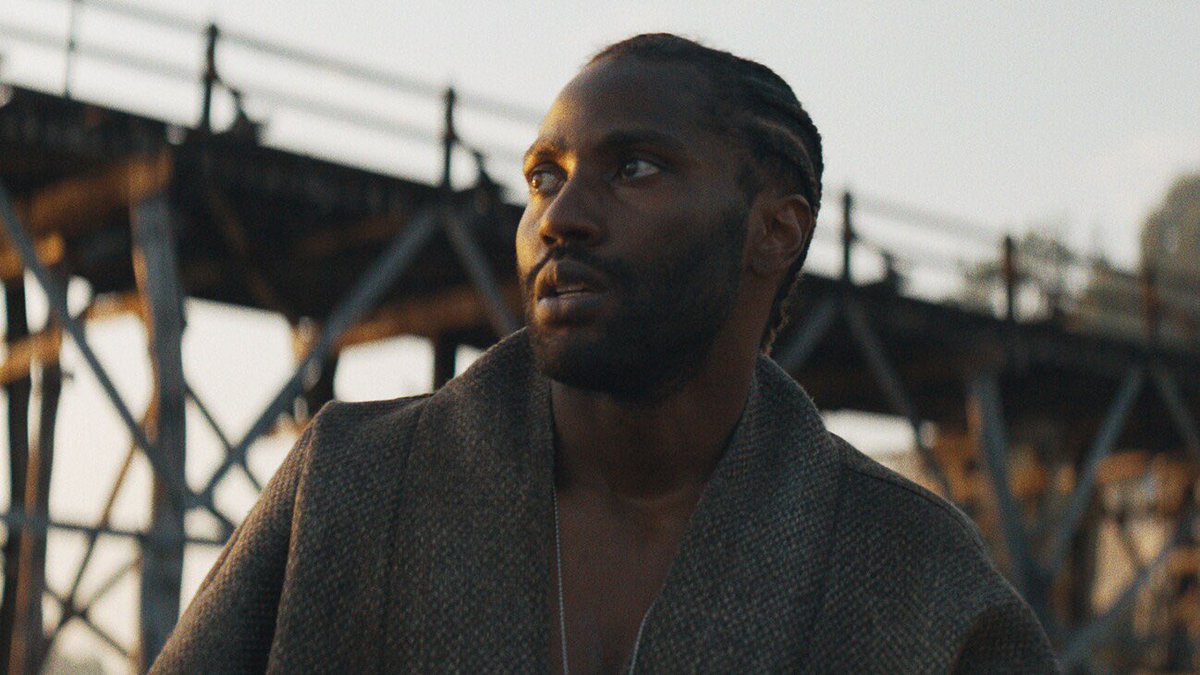 #TheCreator is a tantalizingly beautiful cinematic display that takes a different approach & stance to the kinship of AI. #JohnDavidWashington gives a solid performance as Joshua, the special agent who battles with his beliefs and has a strong connection with Voyles