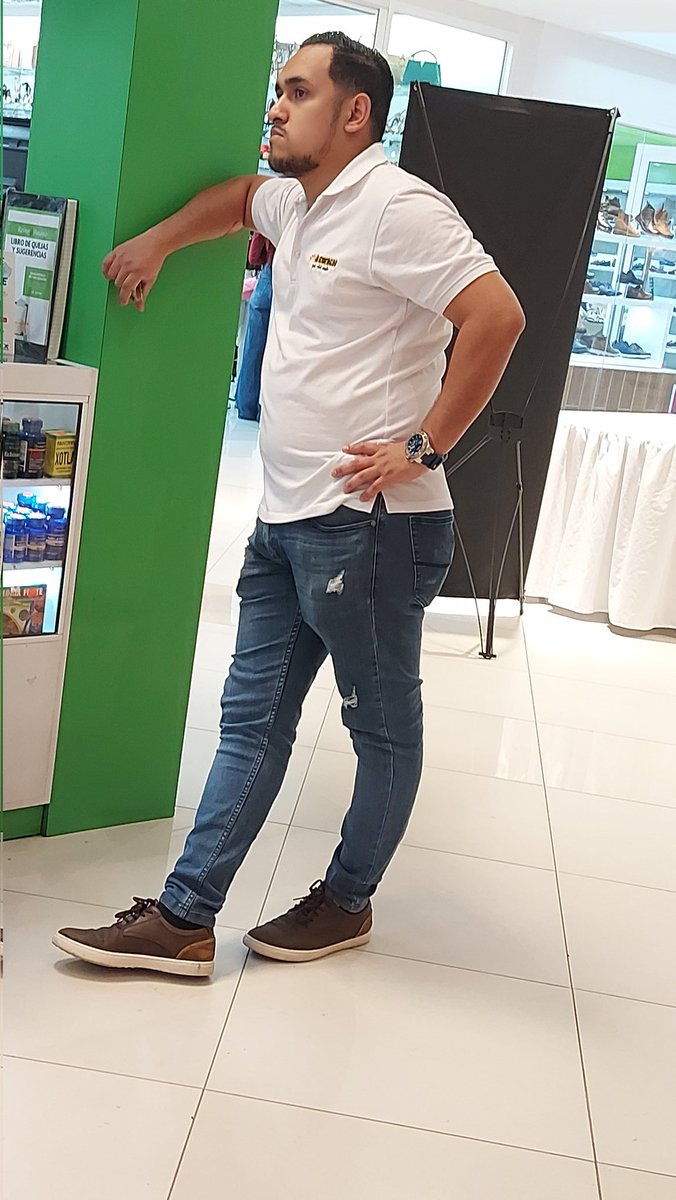 daniel1988888's tweet photo. Quien tiene información de el o el packs dale RT https://t.co/ps76zu0NWD