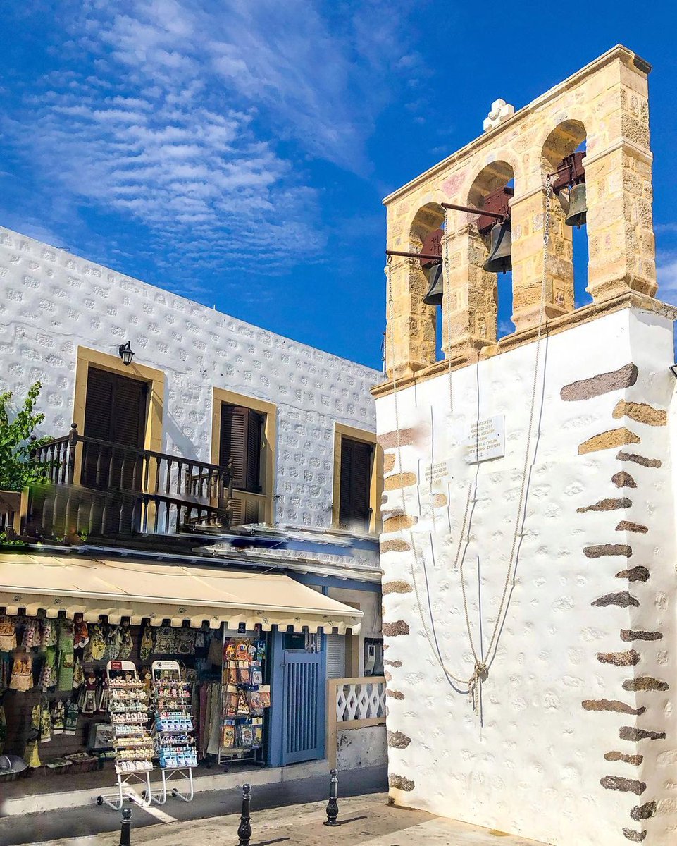 VisitPatmos's tweet image. Have you ever been to #Patmos #Island? On Patmos you can enjoy the #sun, admire the traditional #architecture and explore religious #monuments!

patmos.gr

📷: Giannis (instagram.com/travellingwith…)

#visitpatmosisland #visitpatmos #patmos #patmosisland  #visitgreece