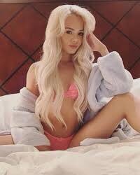 Elsa1325680's tweet photo. Available for hookup tonight just message for price https://t.co/0s3Ls4Xym0
