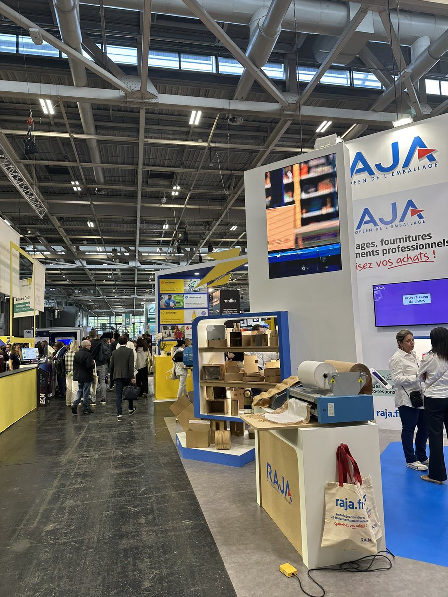 laetitiadea's tweet image. Bien arrivée à Paris Retail Week ! #iim #Parisretailweek