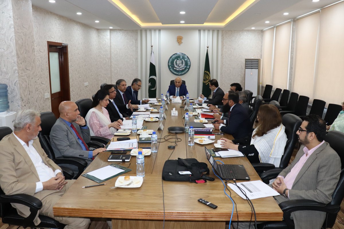 ndrmfpk's tweet photo. NDRMF's 36th Board of Directors Meeting held at Ministry of Planning Development and Special Initiatives (MoPDSI)
Islamabad 19th September, 2023
@PlanComPakistan
#optimisingimpact https://t.co/LoMfOzAonT