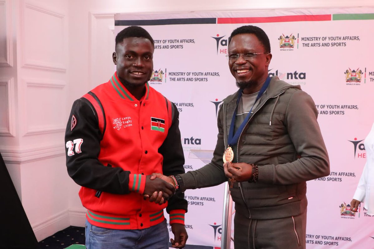 CS @AbabuNamwamba flanked by State Department for Sports PS Eng Peter K Tum, hosts Breakfast reception for the Kenya Rugby Sevens team, Shujaa  Kenya Sevens,  following their triumphant victory over South Africa's Springbok to qualify for the #Paris2024Olympics.
#TalantaHela