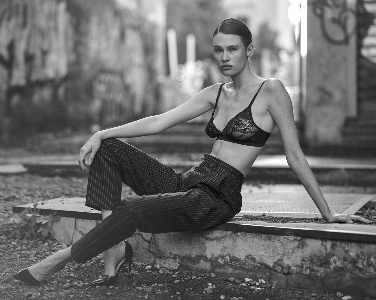 PACODICANTO's tweet photo. Mia by me #MilanFashionWeek #pacodicanto https://t.co/R3kSaESy0x