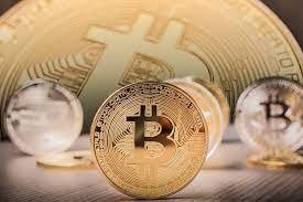 Juaquer's tweet photo. la cotización de las principales #criptomonedas para este 18 de septiembre de 2023. El #bitcoin cotiza este día en 27.258,42 dólares, lo que implica un cambio de 2,6% en las últimas horas. https://t.co/QyeVLcgFXm