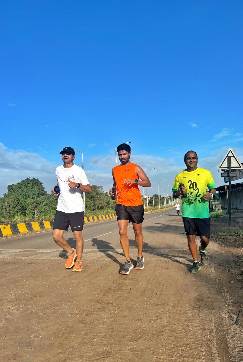 vijay_running's tweet photo. Ladder Run 🏃🏻‍♂️ 
100-200-300-400-500-400-300-200-100 https://t.co/PK6QQeHZMJ