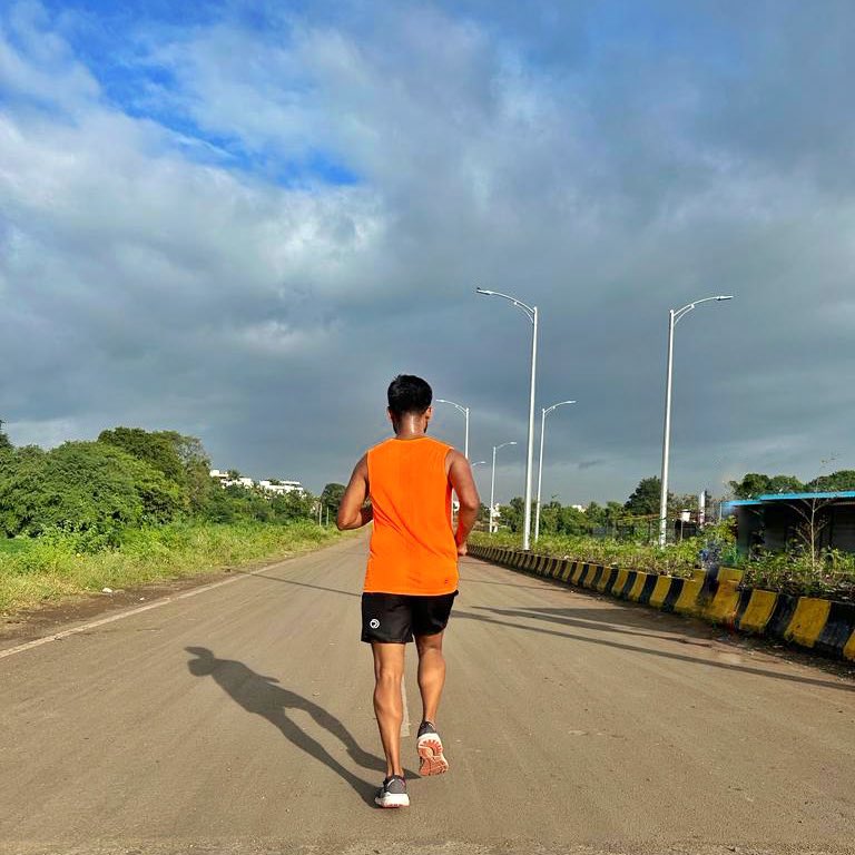 vijay_running's tweet photo. Ladder Run 🏃🏻‍♂️ 
100-200-300-400-500-400-300-200-100 https://t.co/PK6QQeHZMJ