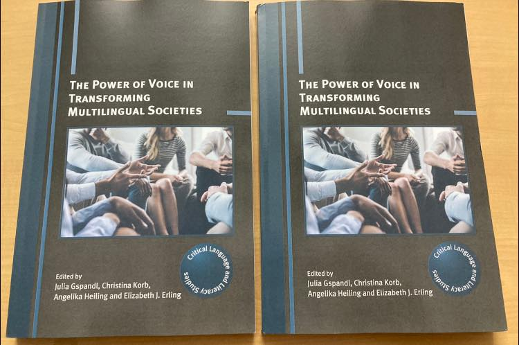 DrAnikNandi's tweet photo. Received my contributor's copies! More on the Galician and Basque lang policies. DM me for a copy. A special thanks to @Multi_Ling_Mat for sending it quickly! @parafitacouto @UNESCOmho @xabierazkue @KikeAmonarriz @CienciaGob @GlobLangRights @upvehu @langpolicy @beni_salgado https://t.co/d6A99aDrv6