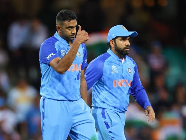 NotMuffaorJohn's tweet photo. India should pick Ashwin just because if the vibe of true leader he brings in the team. Only his mind can help India win the world cup. It's a good move.

#Ashwin #CWC23 #CWC2023 #WorldCup2023 https://t.co/mmfpq0FL7A