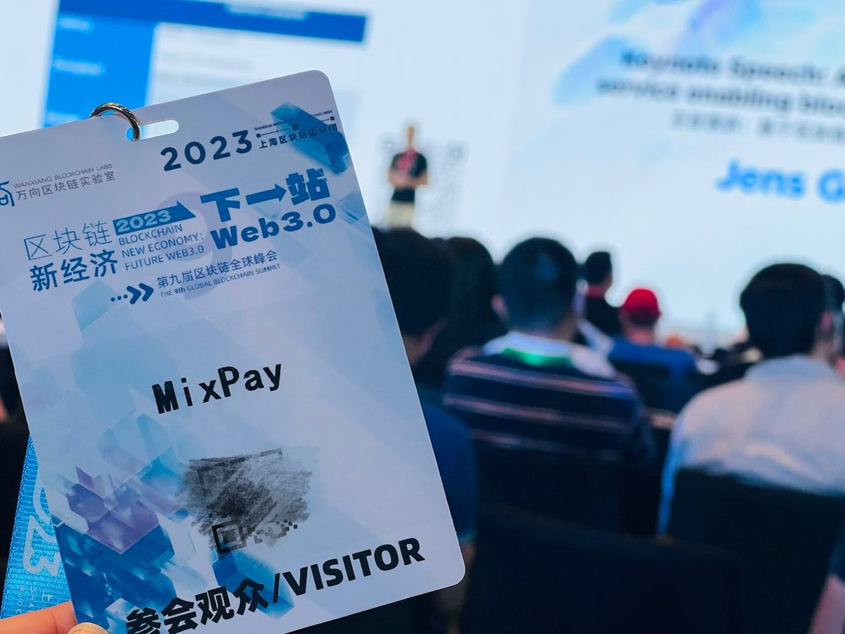 MixPayProtocol's tweet photo. 2023上海区块链国际周
现场活动很多，人气很旺 #MixPay 期待与大家见面！😎 https://t.co/95p1LgnUtl