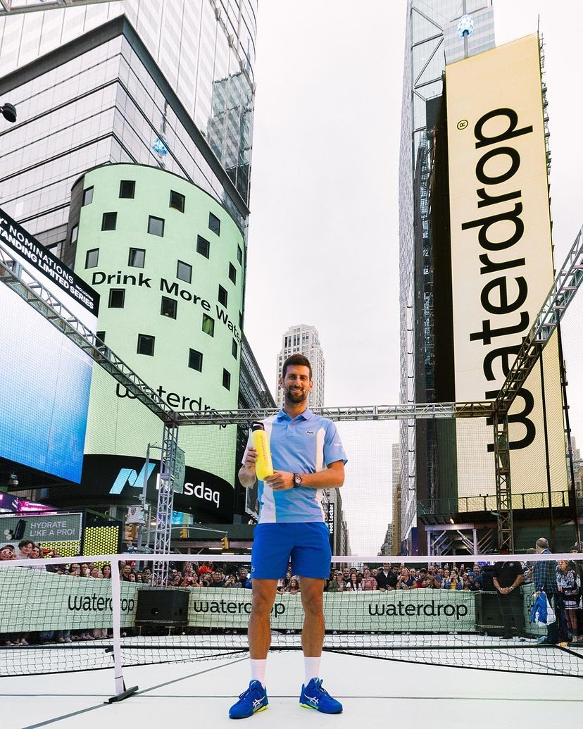 Dorothy_Nolena's tweet image. drink more water💧
#nolefam #djokovic #waterdrop 
@DjokerNole @jelenadjokovic @NovakFanClub @drink_waterdrop