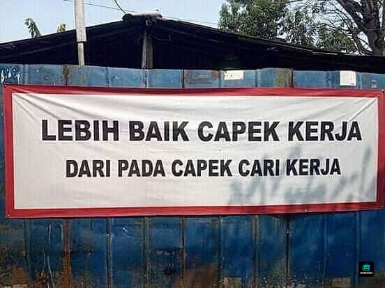 worksfess's tweet photo. CW // nganggur 
bener apa betul?😩 wrk! https://t.co/XfZhfzmZLN