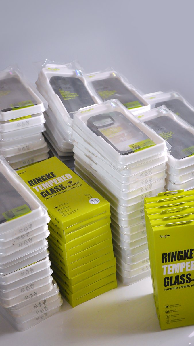 ringkeindia's tweet image. The All-Star iPhone 15 Cases Lineup🔥

#MobileCases #SneakPeek #Applephone #iPhone15Series  #Newlaunch #Deckedup #iPhoneprotection #Premiumcases #iPhoneaccessories #iPhone15ProMax #iPhone15pro #iPhone15plus #iPhone15 #RingkeIndia #Ringke