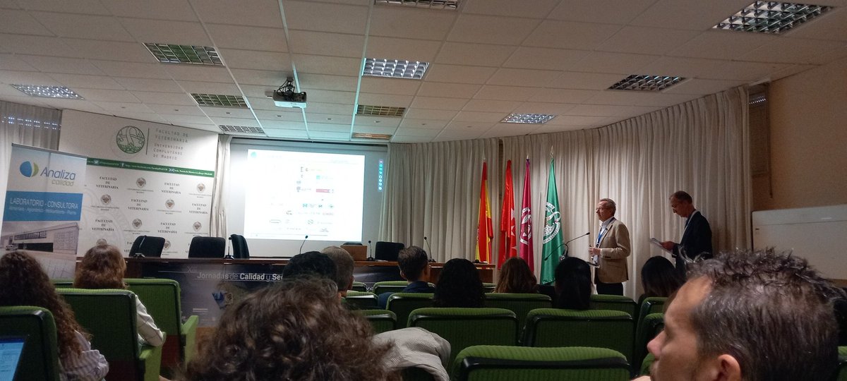 AnalizaCalidad1's tweet photo. Empezamos las #JornadasAnaliza otro año más en Madrid. Presentación de las mismas por @LuisMGallego https://t.co/0QOem6JT3O