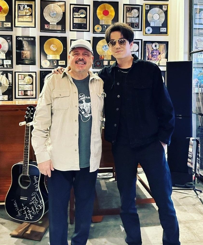 DDears05's tweet photo. @dears2020 WAITING FOR DIMASH IN X 
#StrangerByDimash 
#DimashQudaibergen
#Dimash_BigNews_Soon

Долгожданное произведение, похоже, уже на финишной прямой. 

#LNOY #ReallySoon https://t.co/y7Wxwrr8CB