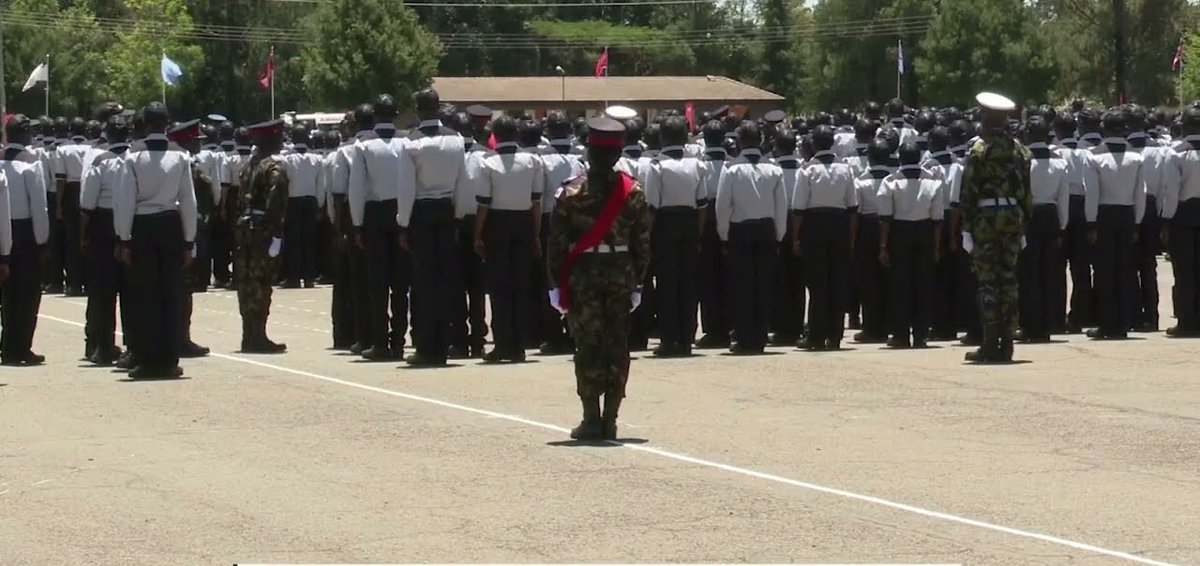 jumaf3's tweet image. The number of KRA officials with paramilitary training dispatched is 1,400. Nairobi gets the bulk of them. They will be going office to office, door to door, including making calls to those who will not be in, to check on books and tax records. May the hunt begin!