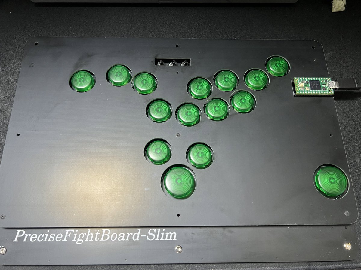 none223222's tweet photo. 人生初自作アケコン完成!
@iori_sf さんのPrecisionFightingBoardのデータを使わせていただきました! https://t.co/toYVlHRGcp