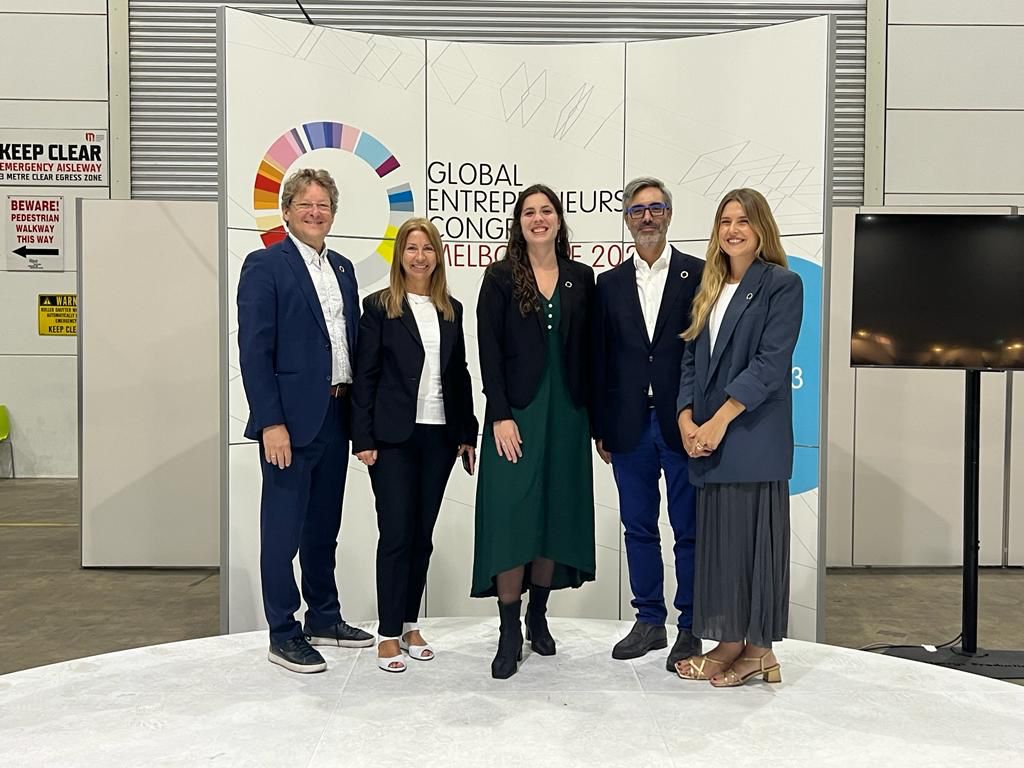 #GEC2023 ya es una realidad!🚀

🌎Compartiendo espacio con más de 123 paises. Exponiendo la importancia de la comunidad emprendedora.

🫱🏻‍🫲🏽Acompañados por <a href="/deusto/">Universidad Deusto - Deustuko Unibertsitatea</a>, nuestros embajadores de #Gew2022, y por <a href="/Leitat/">Leitat</a>!