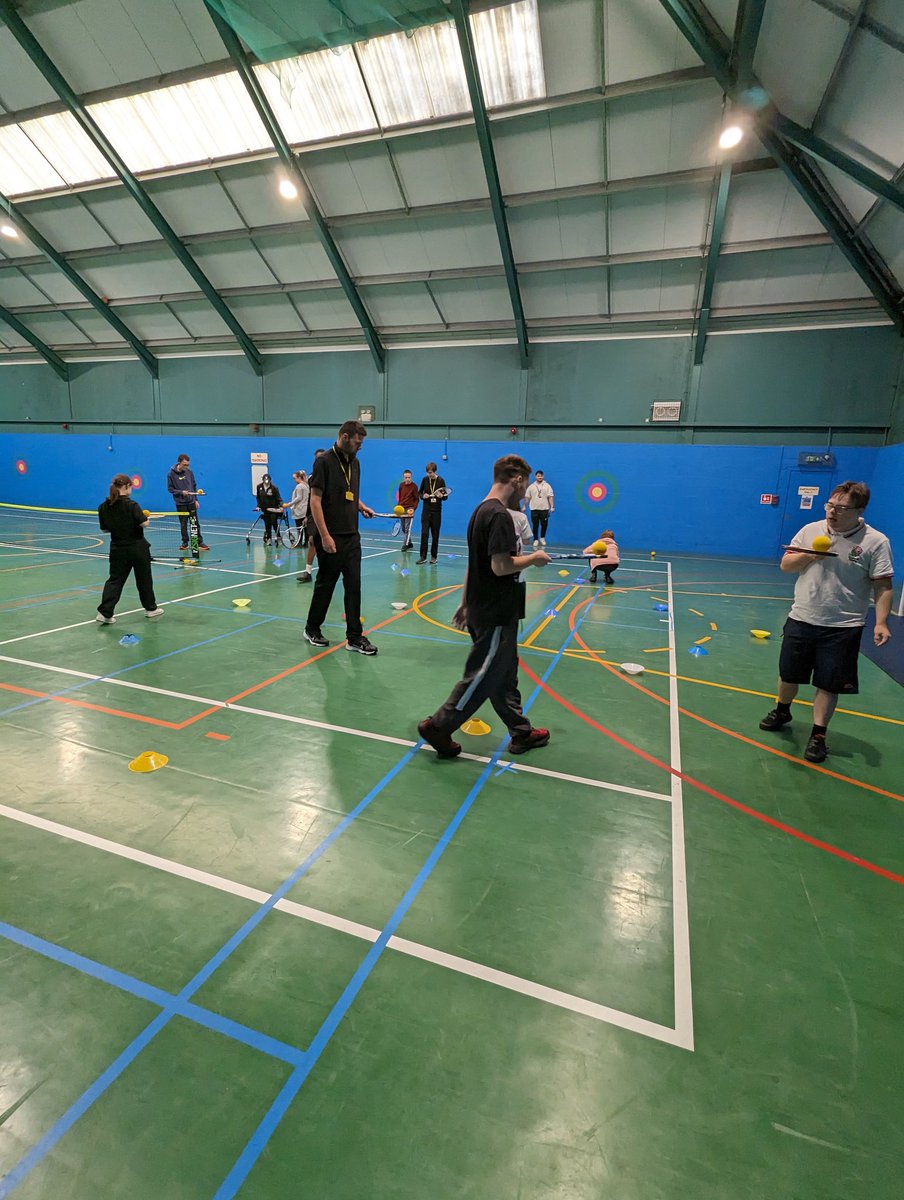 DerwenBen's tweet photo. Tennis with Thierry is back! Great to see some new faces joining us! @DerwenCollege @SteveE_Derwen @TennisShrops @DanMaskellTrust https://t.co/dtJPn69IbR