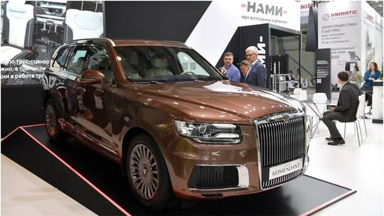 RT_com's tweet photo. Russian MPs to ditch foreign cars

The State Duma will completely replace its fleet of vehicles starting next year

https://t.co/s7ef8kHqoj https://t.co/U3XcHjqsVa
