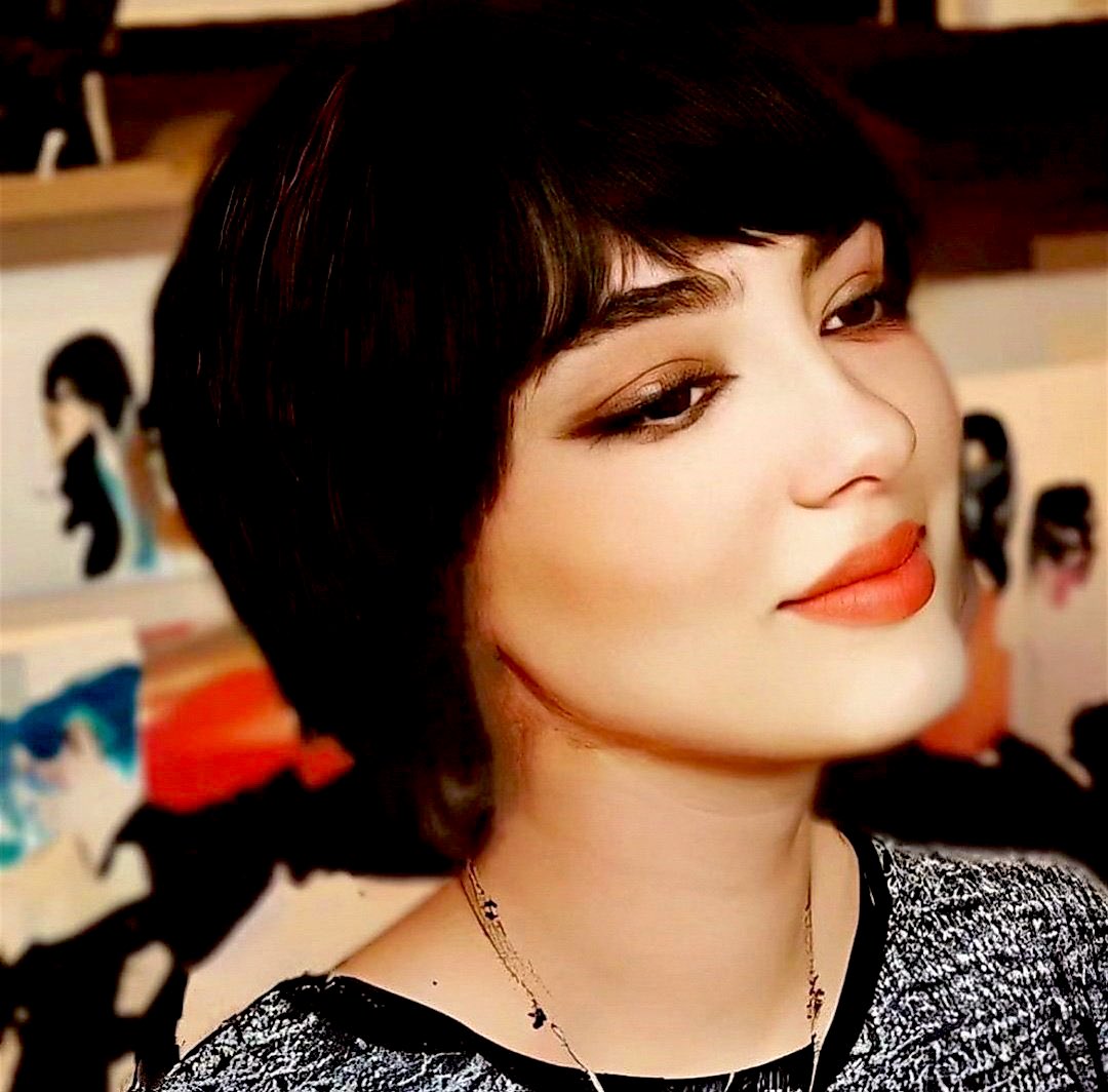 شجاع‌دلِ زیــبـا،
شقایقِ زاگرس ...

#سالگرد_نیکا 
#نیکا_شاکرمی