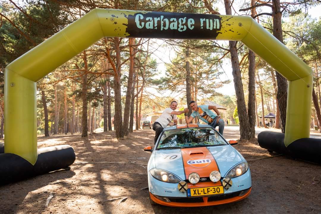 Finish Carbage Run 2023
 #carbagerunNL #carbagerun2023 #carbagerunzomereditie #carbagerunportugal #realmenrealcars #teamrealmenrealcars #realmen #ford #fordracing #fordperformance #fordcougar #fordcougarv6 #fordsofinstagram #coupe #fordcoupe  #mercury #mercurycougar #gulf