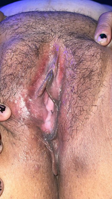 Lupxxx - @MaridosCornudos @fabisenxxxual Mojada porque me va a cojer mi marido https://t.co/d9ek66r8zu