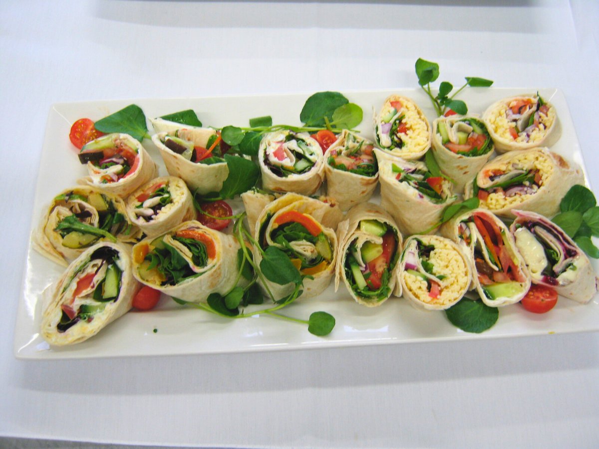 We offer a wide variety of catering options, from sandwiches, pasta or fruit, why not ask for catering with your next event with us?
